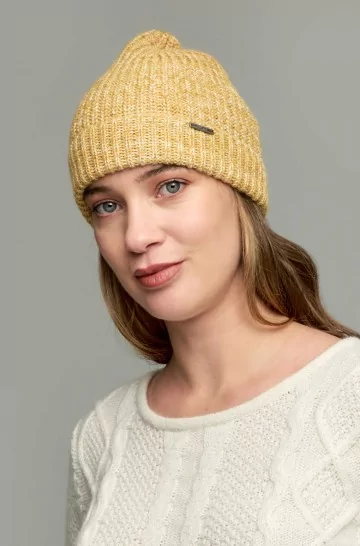 Alpaca hat UBICATE made from 100% baby alpaca